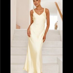 Elegant Yellow Dress